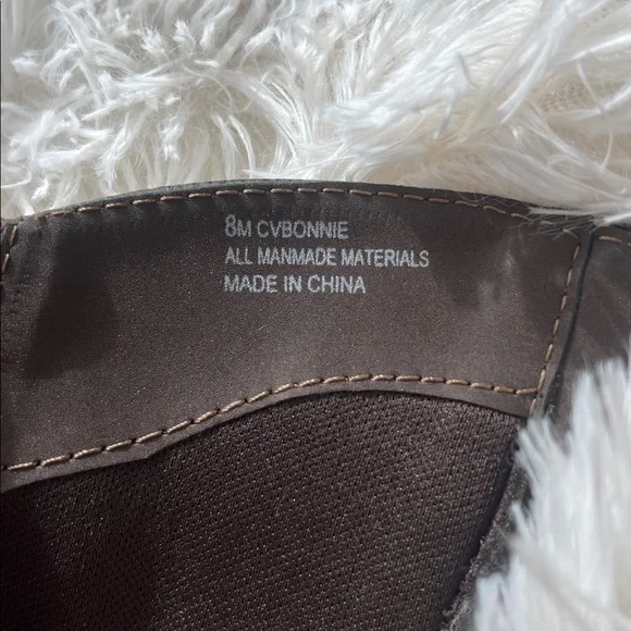 Crown Vintage Brown Ankle Boots - Picture 4 of 4